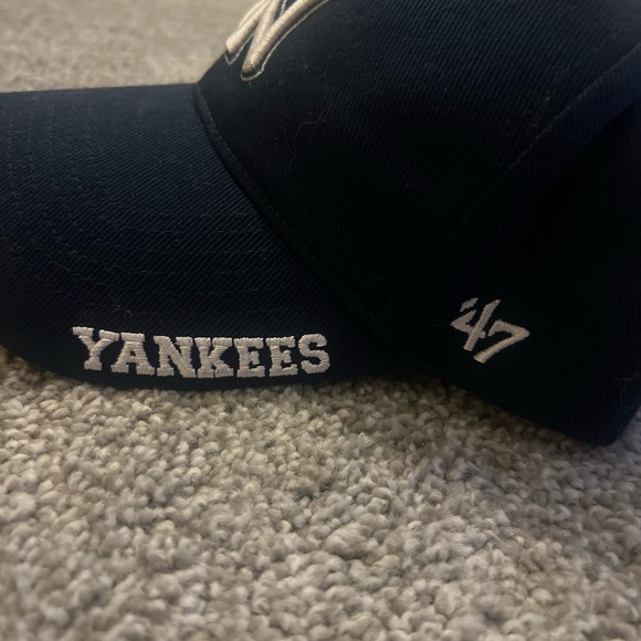 47 Brand Yankees Dark Blue Hat - Picture 2 of 4